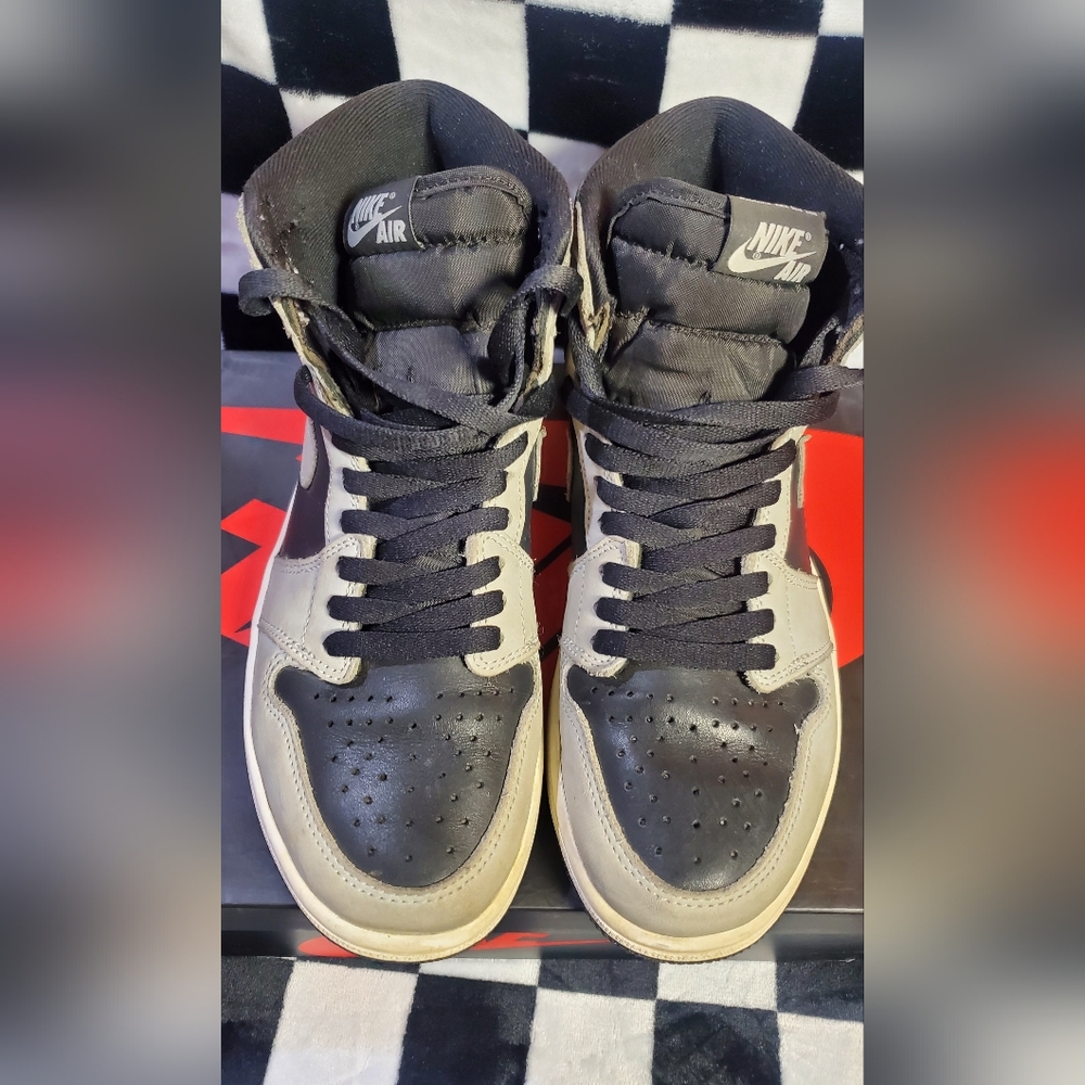 Nike Air Men's Black and Gray Sneakers